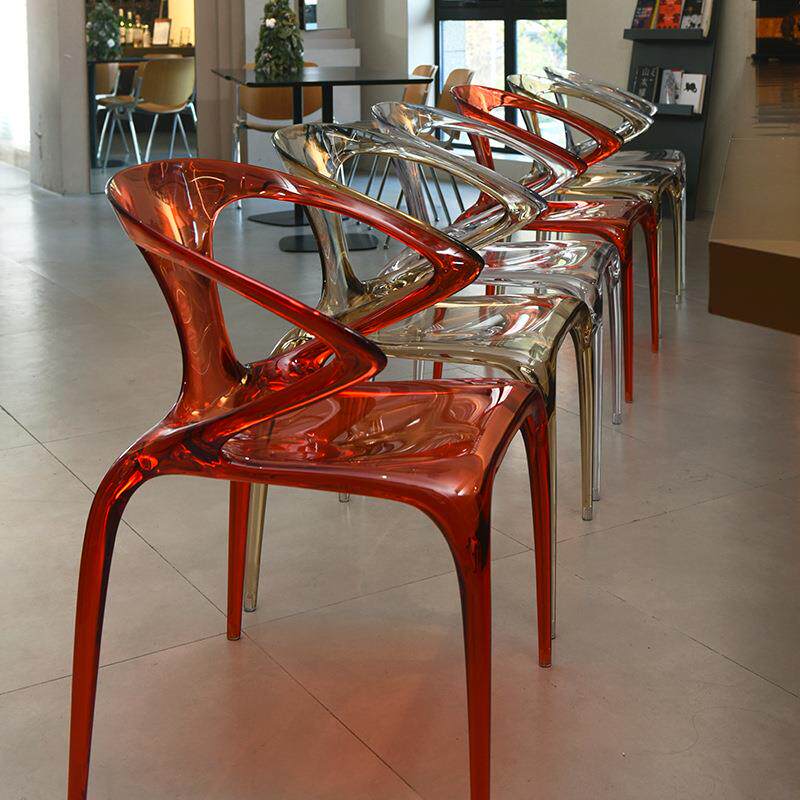 设计师透明水晶椅子亚克力大师餐椅轻奢民宿特色创意酒店酒楼高档