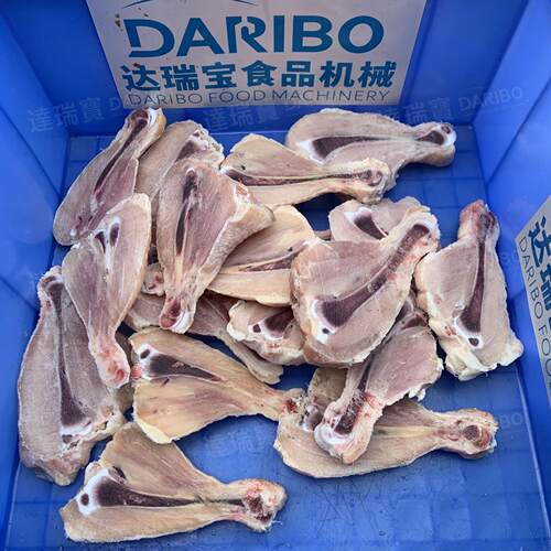 W厂家供应猪蹄劈半机排骨切条机切段 多段式猪蹄切割机器排骨鸡腿