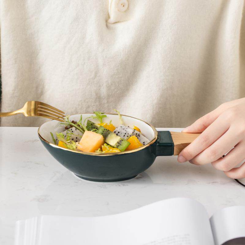 新款直销轻奢绿色金边竹木手柄沙拉意面碗西式水果甜点碗凉拌陶瓷
