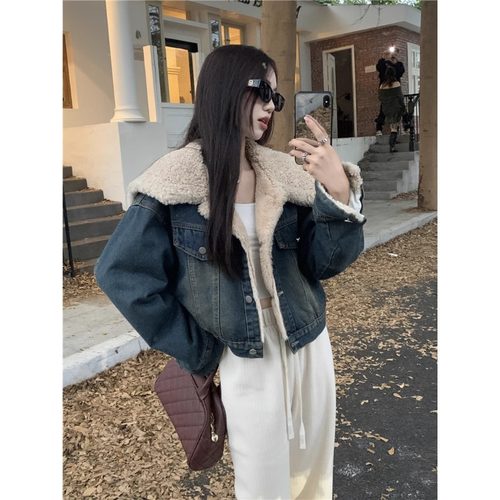 大翻领加绒加厚牛仔外套女