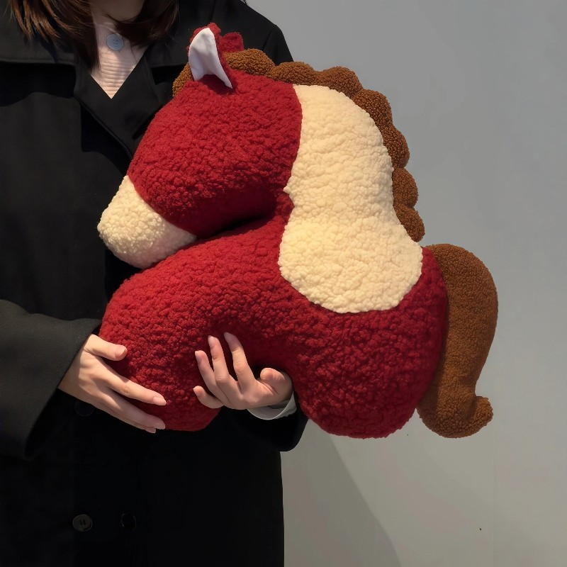 谁能拒绝软fufu的小马抱枕呀！