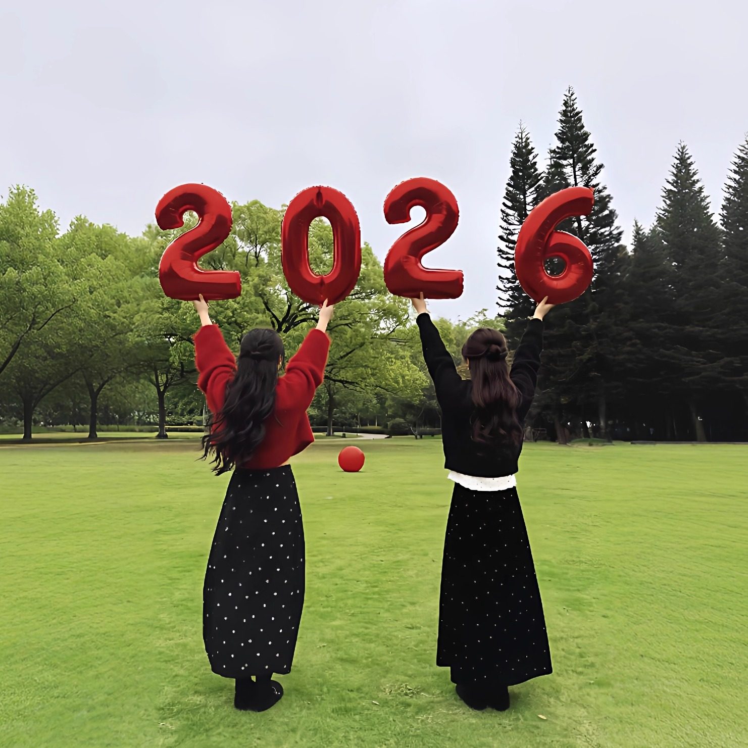 2026跨年气球元旦新年拍照道具闺蜜朋友出片神器户外场景拍摄氛围