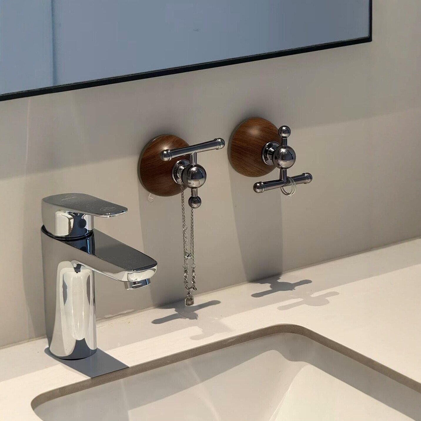 免打孔挂钩真空吸盘厨房强力承重帽子收纳浴室卫生间墙上挂包钥匙