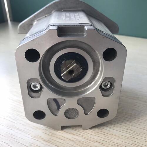 丹佛斯OMS500151F2346液压马达