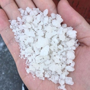 工业盐50公斤海盐粗盐日晒盐100斤工业盐泡脚氯化钠养鱼虾海水养