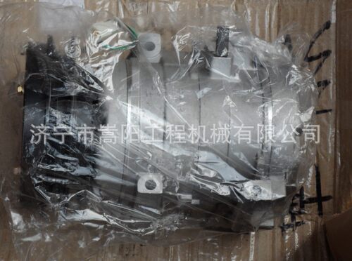 压缩机23Y-58D-03000推土机SD32空调
