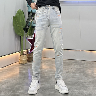 春夏季潮牌水洗破洞牛仔裤男装个性涂鸦百搭休闲修身小脚九分裤子