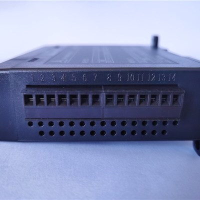 领控科技PLC工控板  专用8入8出开关量扩展模块