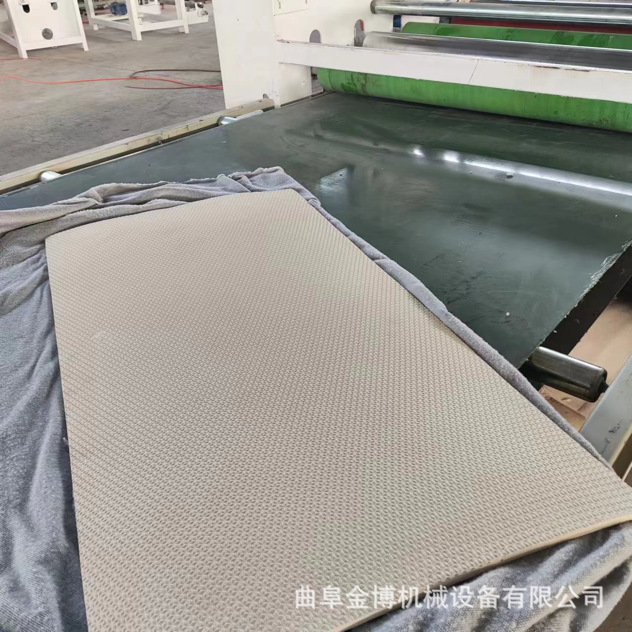 软包吸音防撞覆膜机源头厂家