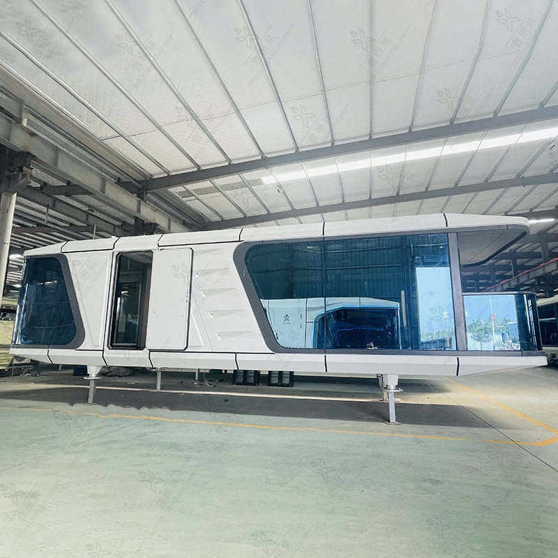 新商业模式太空休息舱创意设计城市郊区露营建筑移动星空民宿