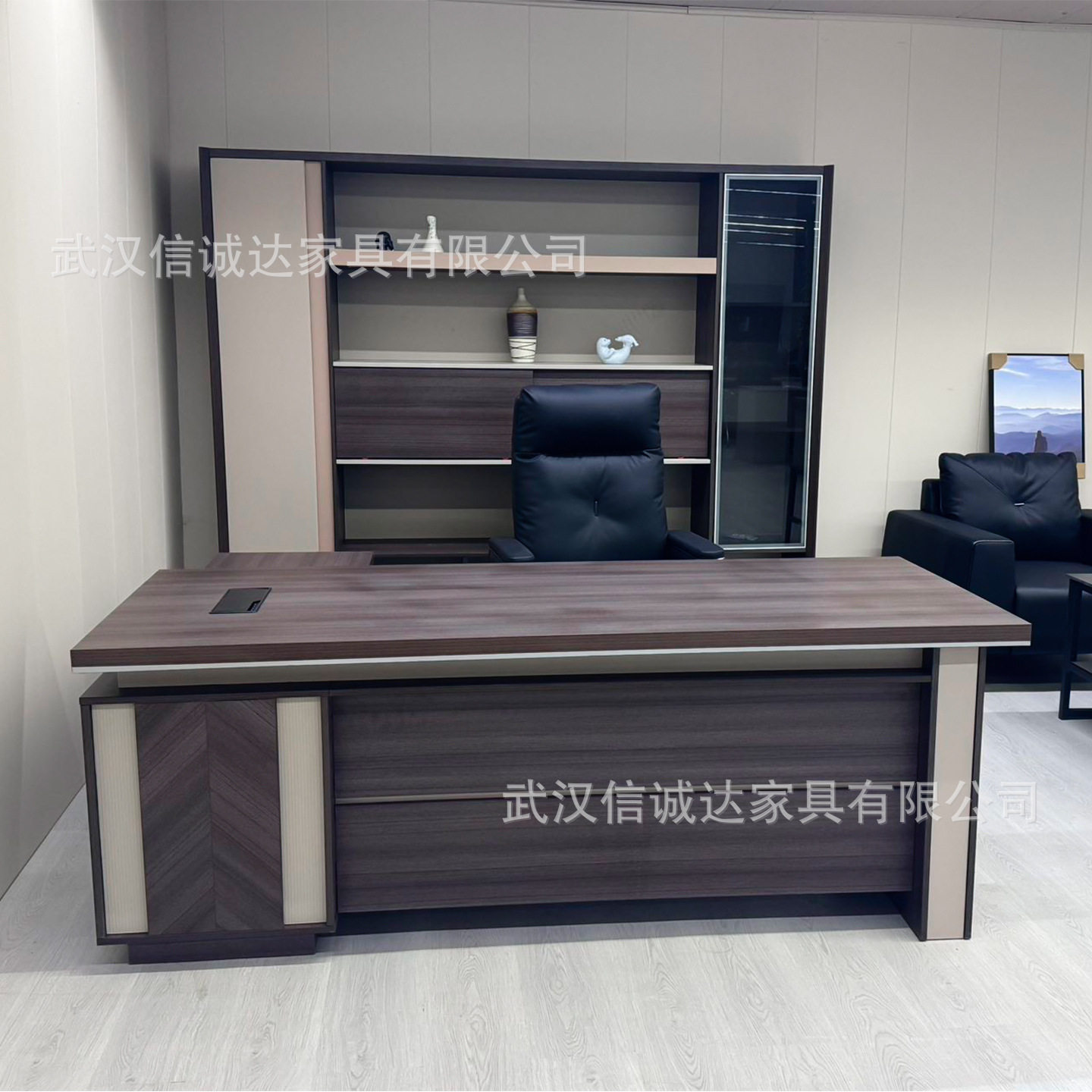 武汉经理桌椅组合老板办公桌总经理主管办公桌总裁办公室家具成套