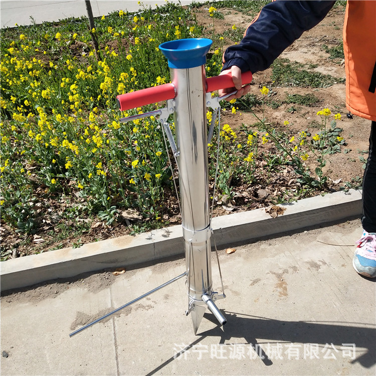湖南手提烟苗移栽机 不锈钢栽苗器  不锈钢三开口蔬菜移栽机图片