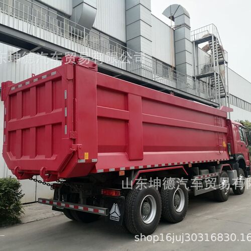 ZZ3317V3847B几内亚矿用8x4自卸车中国重汽豪沃国二大泵发动机出