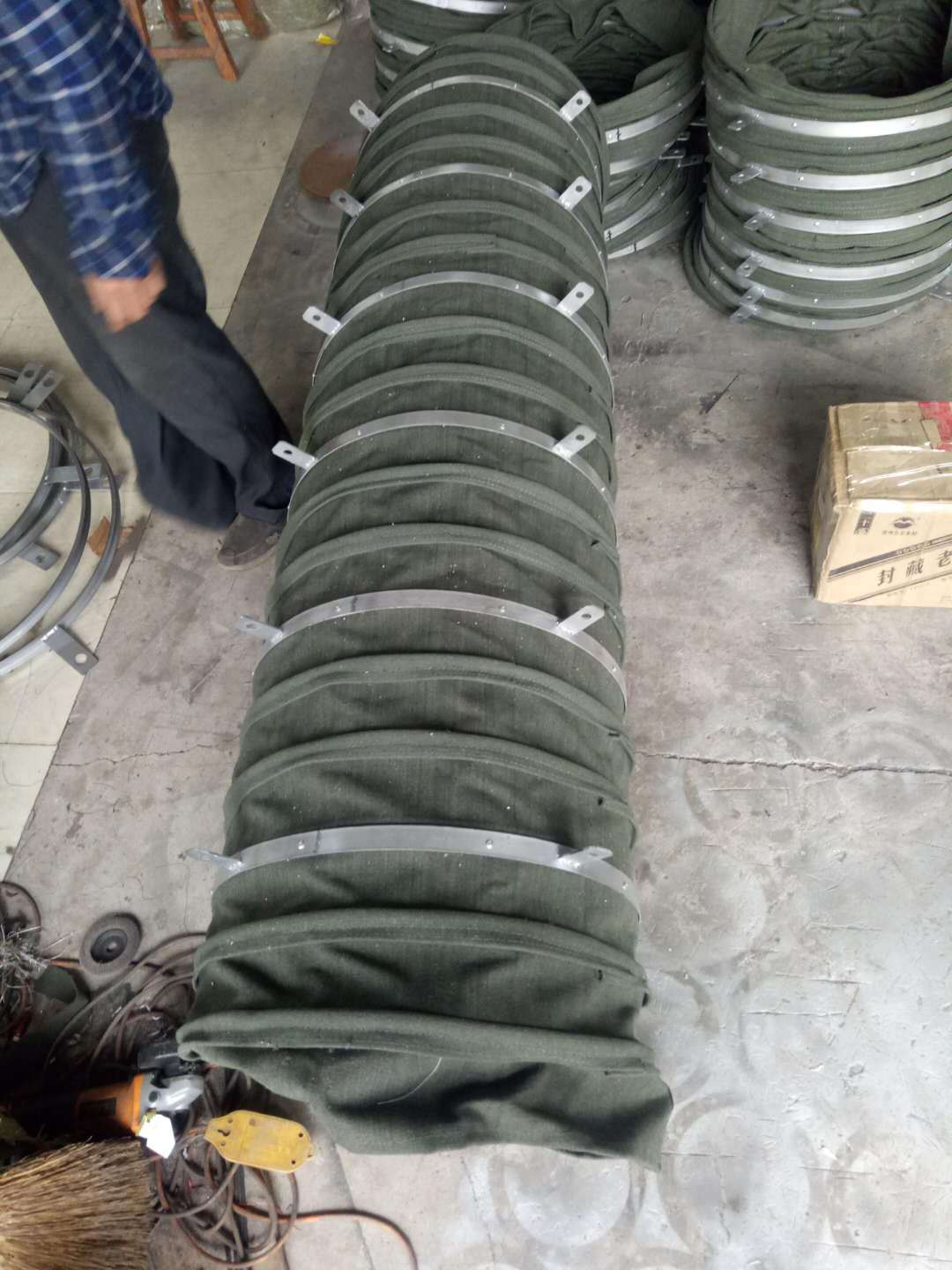 负压阻燃伸缩风管厂家低价生产