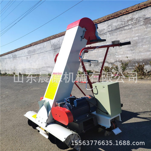 汽油自走双出口收粮灌袋机