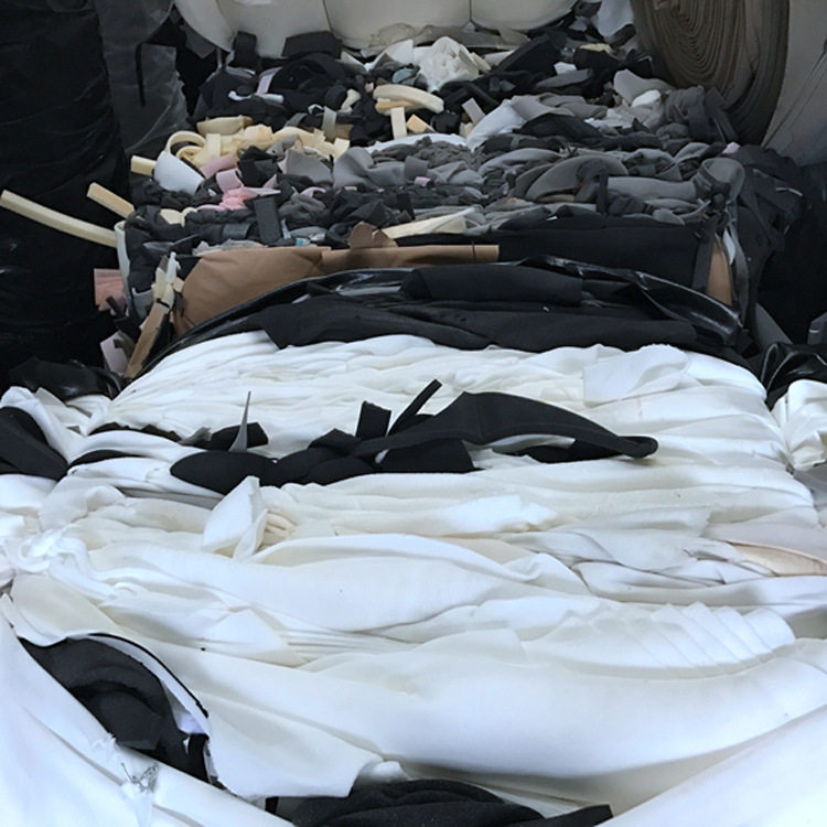 厂家供应废海绵碎海绵增加土壤保湿性碎海绵吸水海绵加工