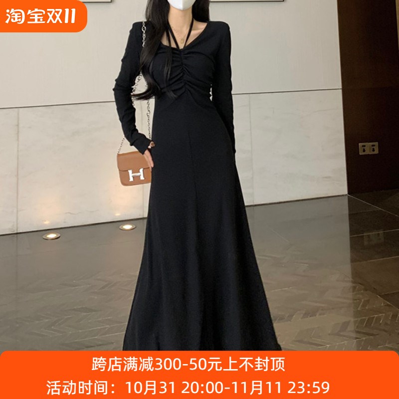 速发大码设织针搭挂脖连衣裙秋冬内计感抽绳褶皱收腰气质赫本风长