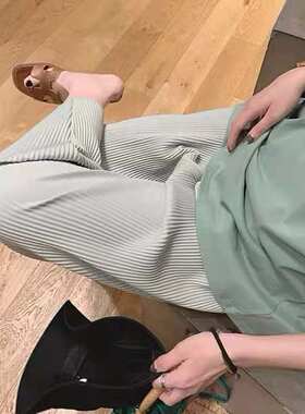 孕妇冰丝哈伦裤夏季薄款百褶皱凉凉萝卜奶奶裤蓝色休闲九分雪纺裤
