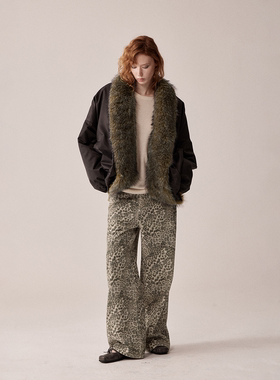 【张雨绮同款】RURE可拆卸毛领羽绒服2025秋冬新款复古咖色廓形