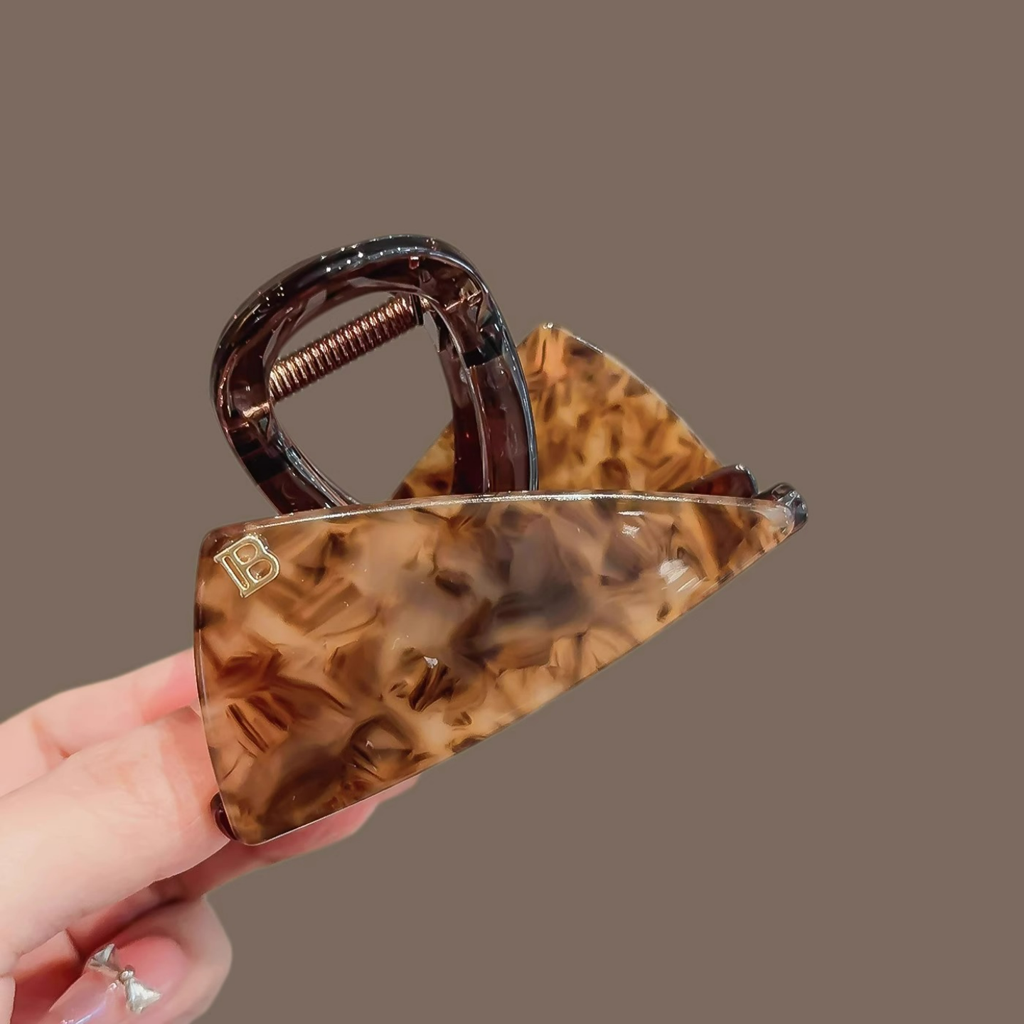 韩系三角豹纹醋酸抓夹女新款半扎发发卡后脑勺发量少盘发鲨鱼夹子,饰品/流行首饰/时尚饰品新,发饰,淘宝优惠券,粉丝福利购,淘宝优惠卷