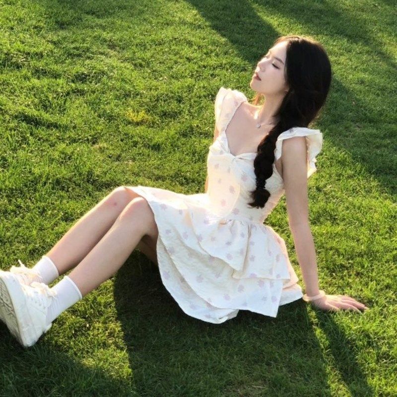 法式绝美甜辣妹碎花吊带连衣裙仙女夏季沙滩度假风收腰小个子短裙,模玩/动漫/周边/娃圈三坑/桌游,lolita洛丽塔连衣裙,淘宝优惠券,粉丝福利购,淘宝优惠卷