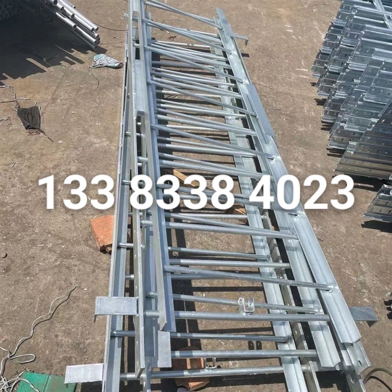 15j401屋面爬梯护笼国标镀锌钢爬梯护笼工地安全爬梯护笼圈检修梯
