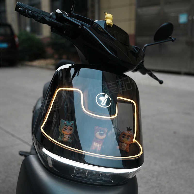 适九/号C85c/CZ90/c80c电动车氛围灯带炫酷置物灯条通用改装配件