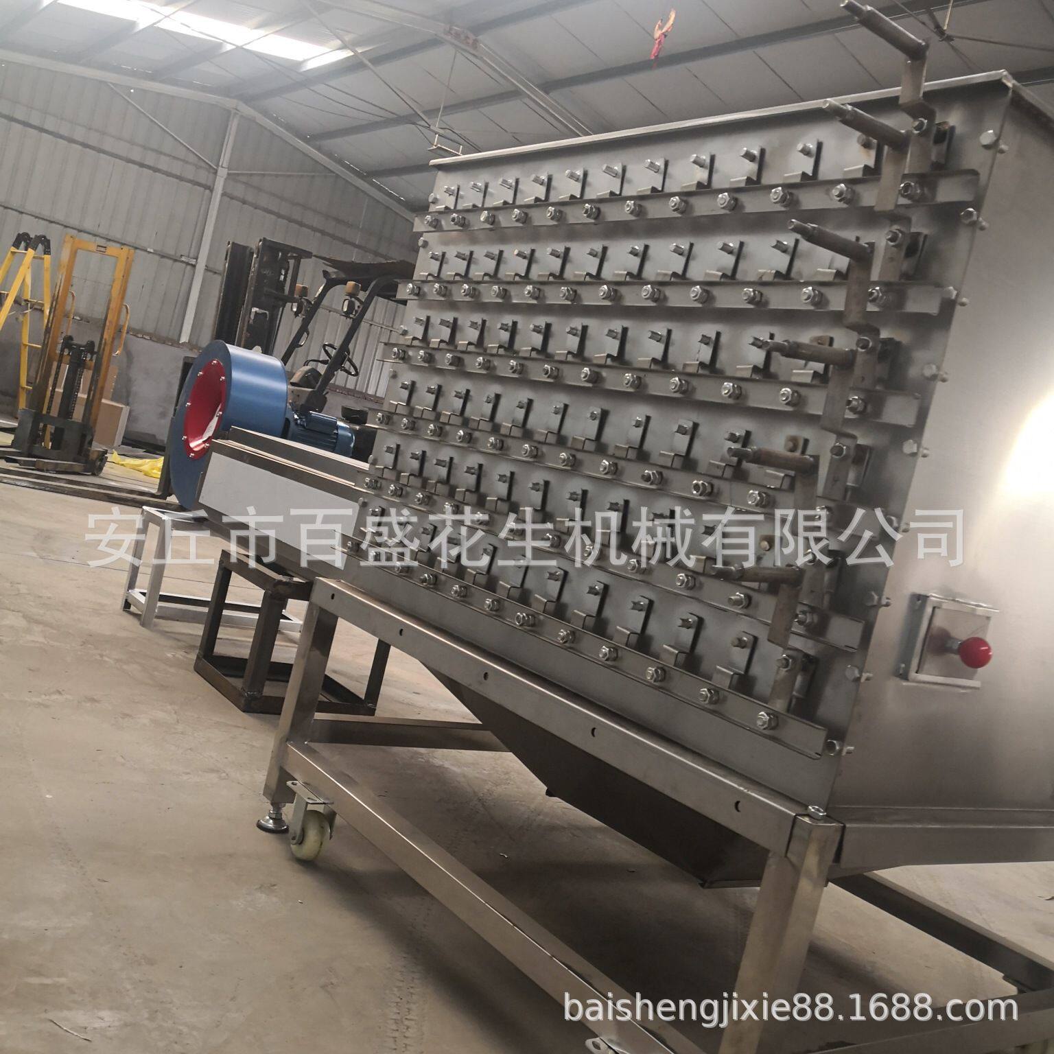 脱皮机 油炸机 烘烤机 蒸煮入味锅 磨酱机等配件生产线定金专拍