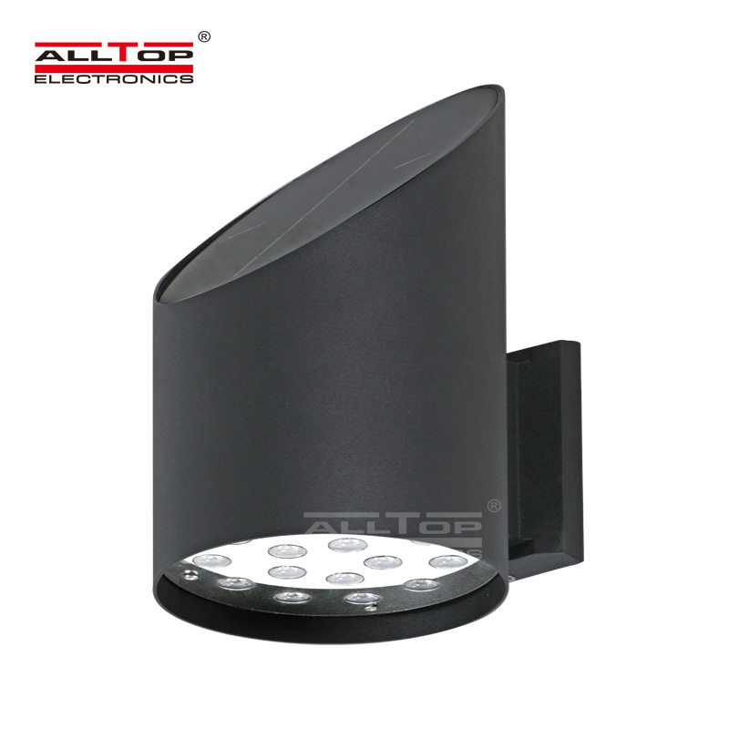 太阳能壁灯户外装饰花园庭院家用壁灯防水上下发光室外装饰围墙灯