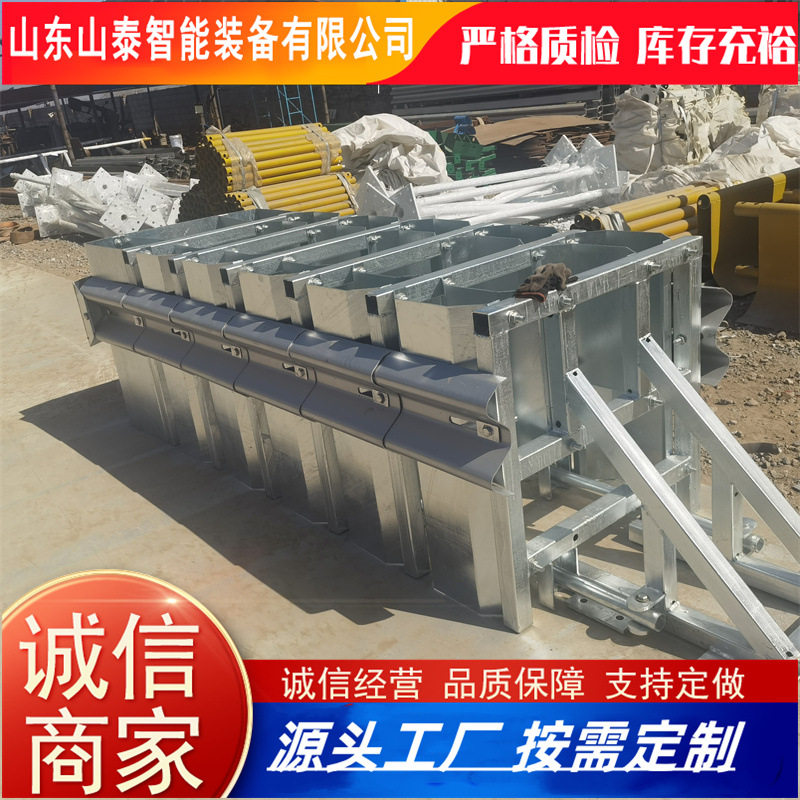 山泰供应高速公路防撞垫分流导向功能防撞垫TS级车辆减速缓冲垫