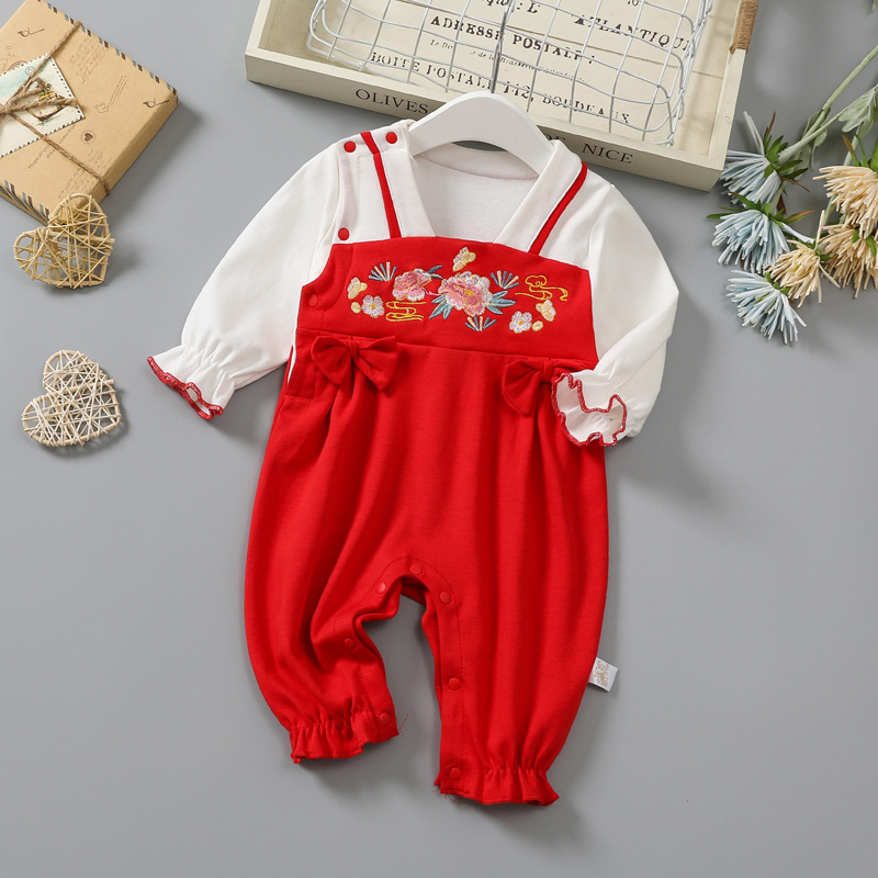 婴儿春秋装国风汉服满月百日宴红色可爱洋M派女宝宝外出衣服秋季