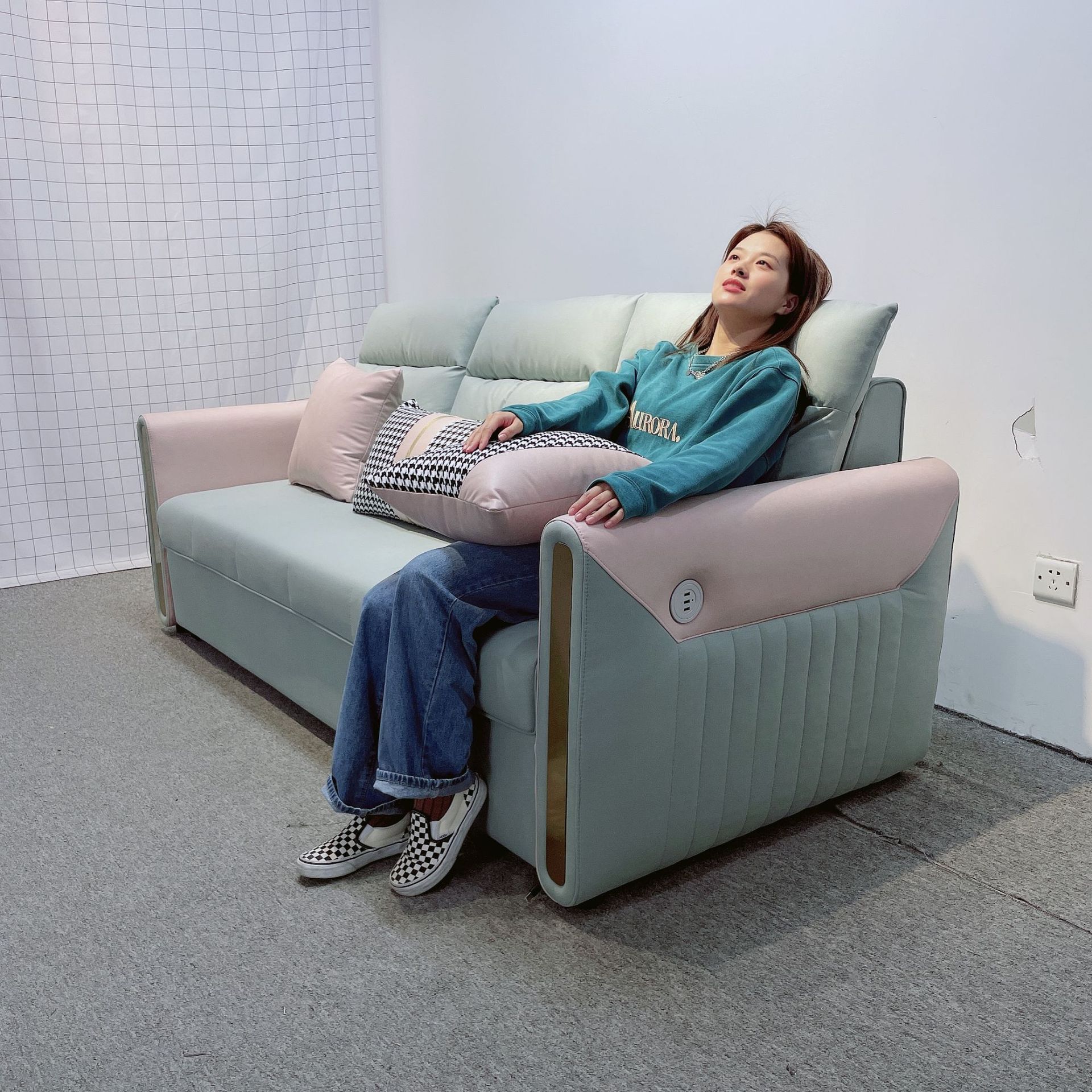 北欧小户型推拉折叠科技布沙发床