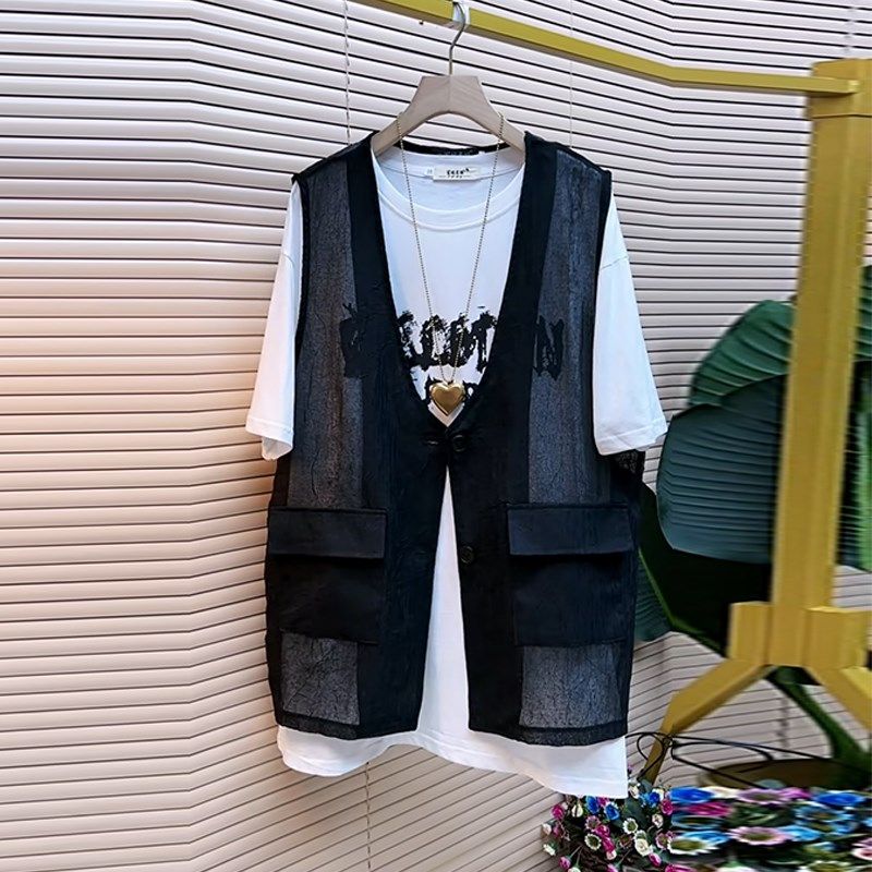 胖妹妹黑色显瘦jV领简约马甲加肥大码女装休闲百搭字母半袖T恤衫,女装/女士精品,大码内搭,淘宝优惠券,粉丝福利购,淘宝优惠卷