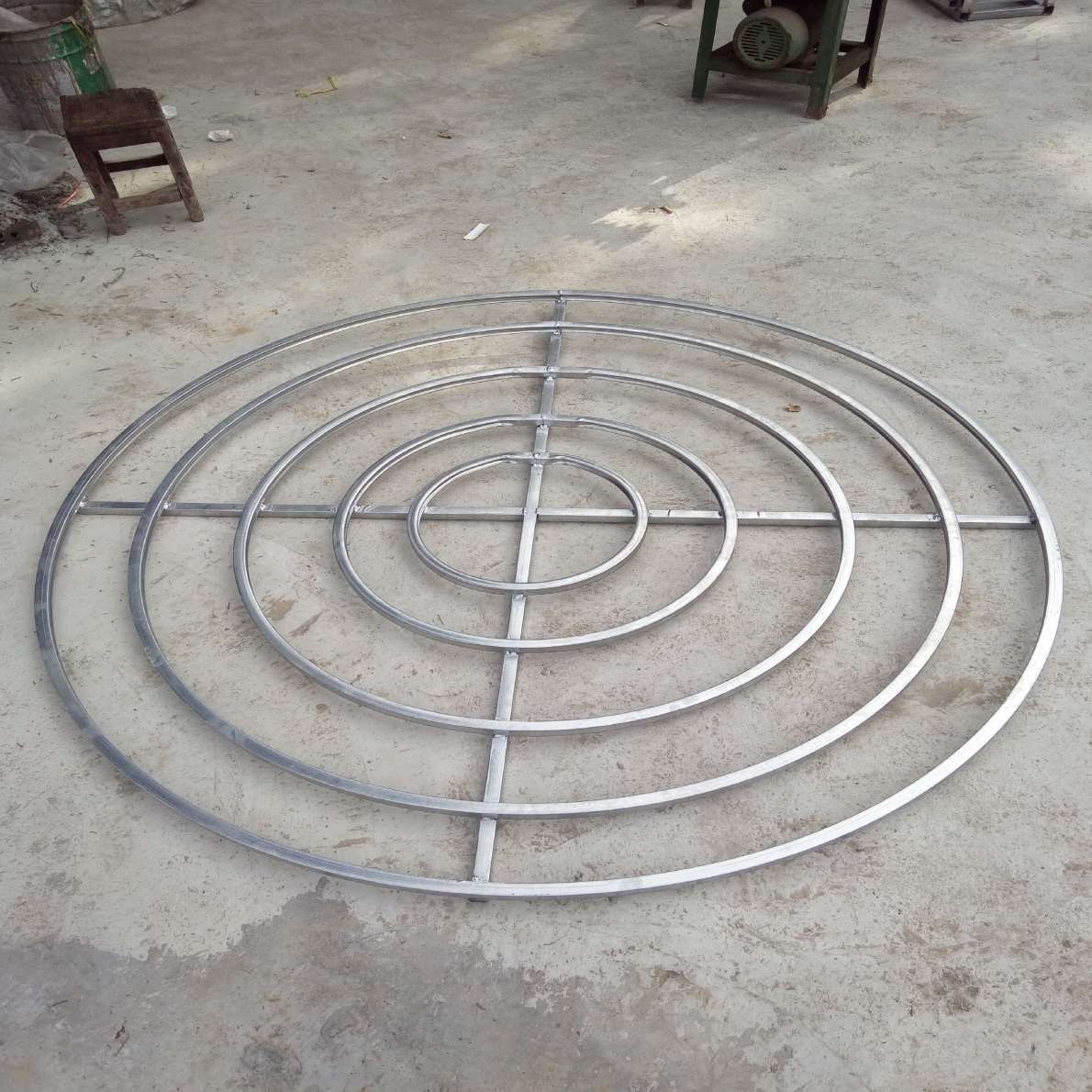 新款婚庆道具铁艺圆环S线帘背景花艺花环吊顶圆环舞台布置道具