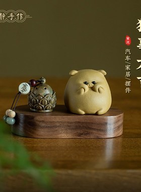 胡桃木高档汽车摆件可爱元v宝诸事顺利车载香薰小猪福禄桌面摆件