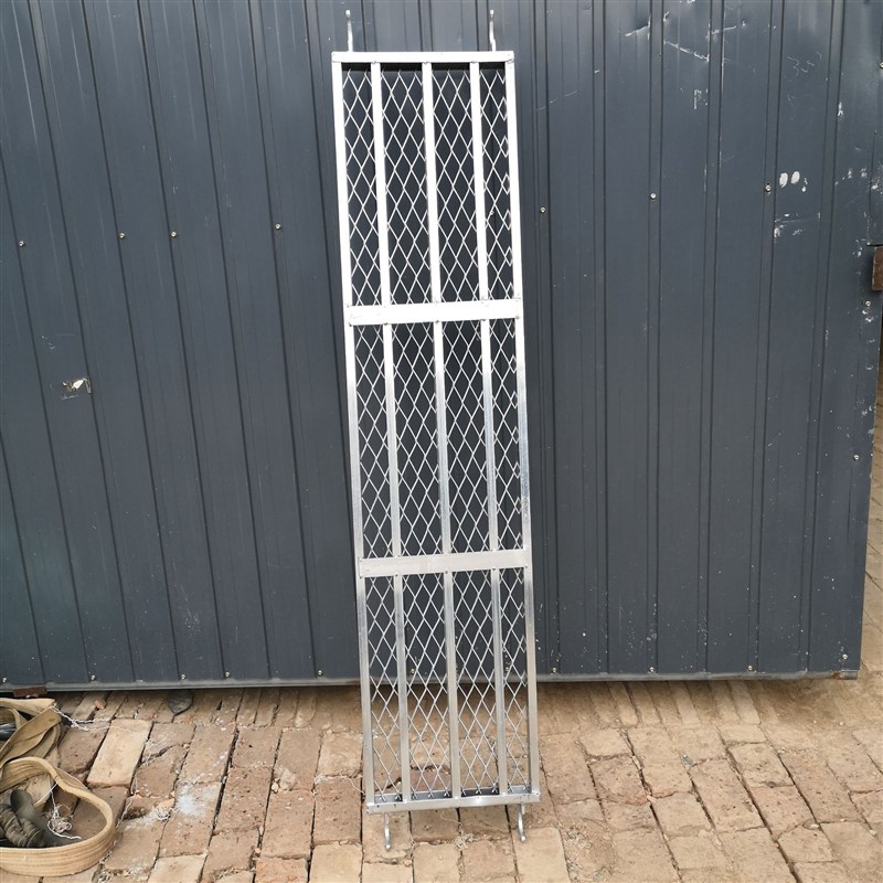 厂家脚手架踏板 镀锌踏板  脚手架方管踏板 钢跳板现货