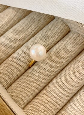 时尚珍珠戒指女小众设计2024年新款潮高级感食指戒开口可调节指环