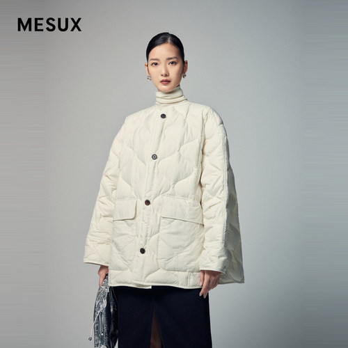 MESUX米岫冬季新品菱形格绗缝白鹅绒圆领简约羽绒服MKWUL302