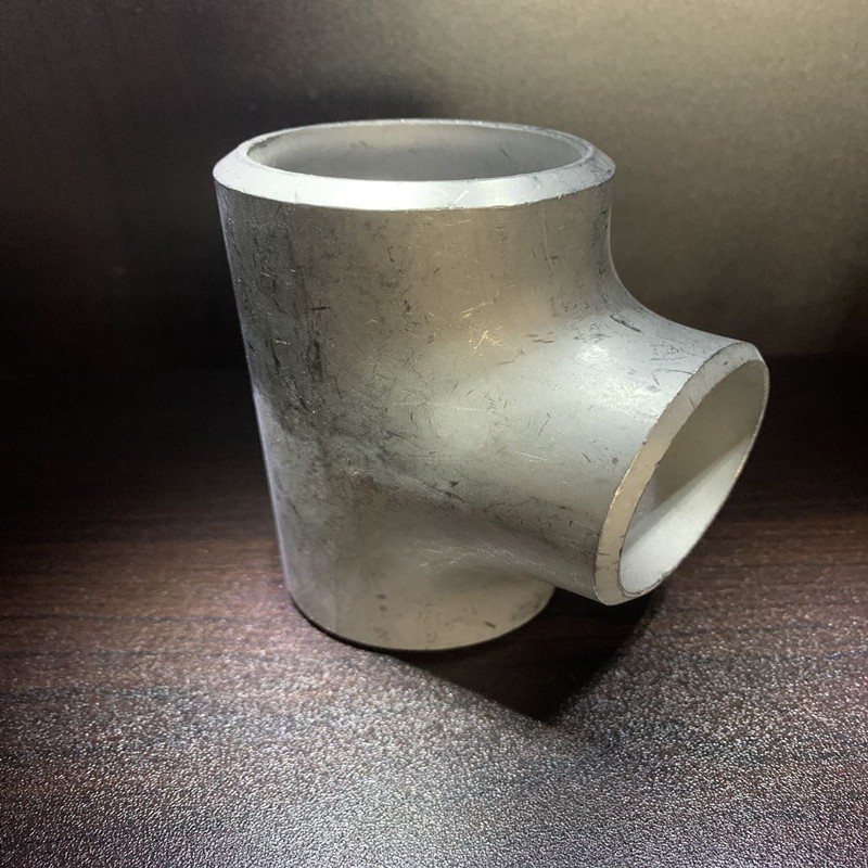 304不锈钢冲压三通76加厚不锈钢三通89工业焊接无缝三通108 133