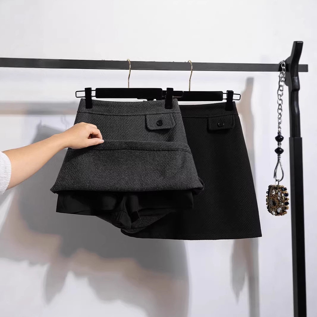 【我们俩】大码毛呢半身裙秋冬新款a字包臀裙高腰显瘦黑色短裙女,女装/女士精品,大码半身裙,淘宝优惠券,粉丝福利购,淘宝优惠卷