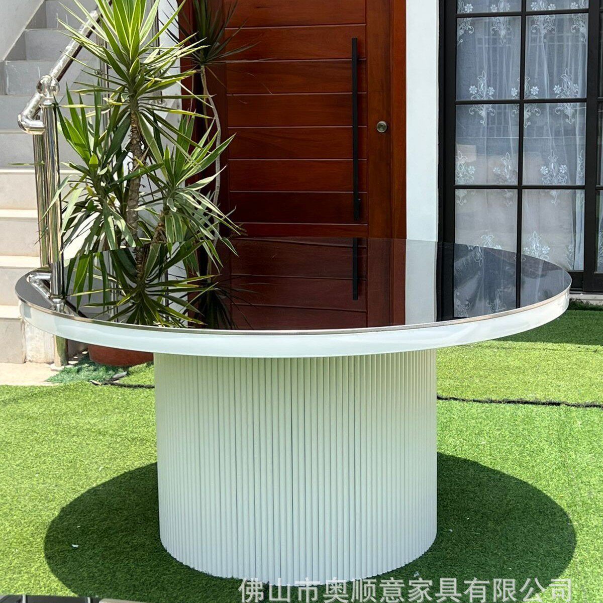 出口非洲白色婚礼宴会厅桌子国外婚庆用圆桌佛山工厂批发派对家具