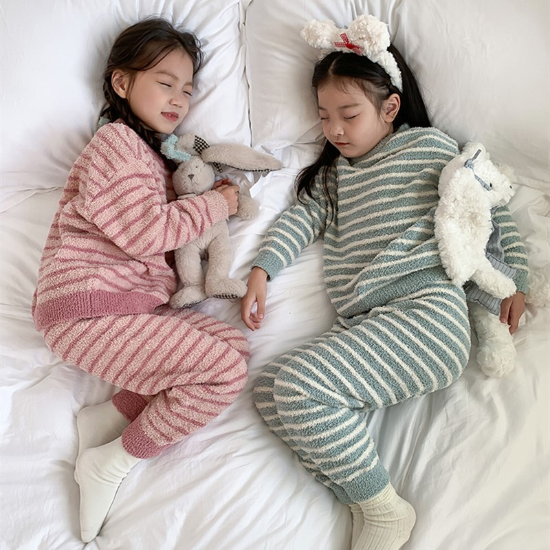 女童宝宝柔软棉花糖加厚保暖毛绒条纹家居服套装冬季儿童睡衣睡裤