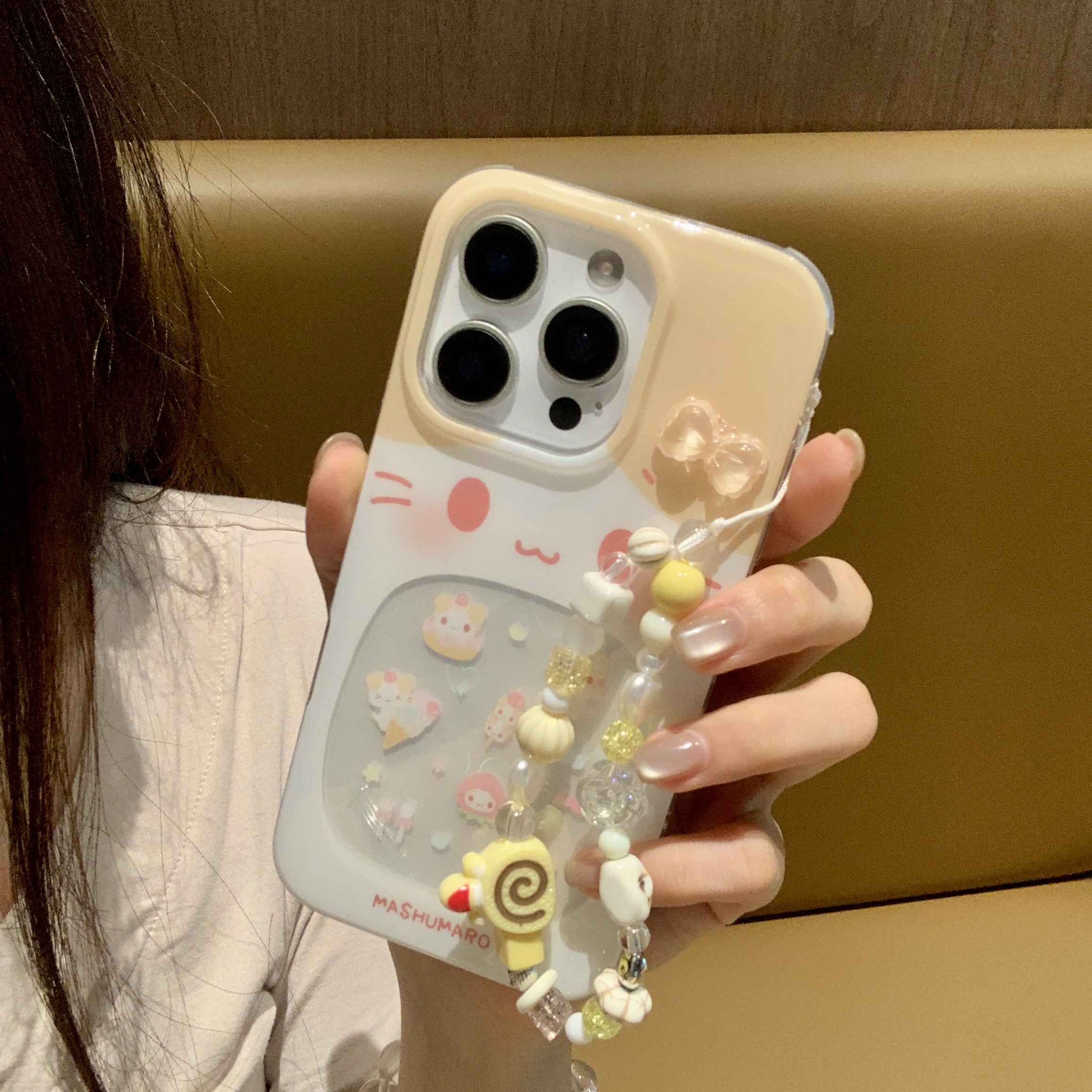 吉能虎新款镂空棉花猫适用于苹果17promax带手链手机外壳iPhone16pro全包边防摔15/14/13保护套