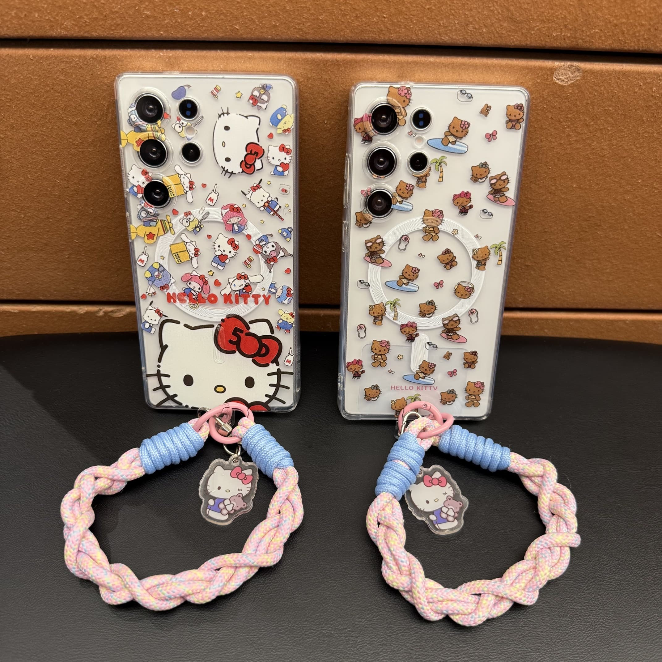 吉能虎新款满屏KT猫适用于三星S25Ultra带手绳支架磁吸手机壳S24/S23/Note20全包防摔A56/A36/A26/A16保护套