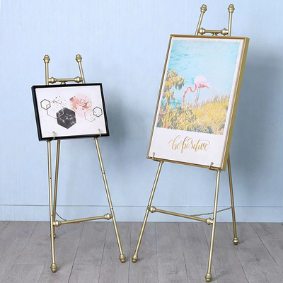 高档铁艺高端展示架迎宾海报架婚庆相框KT板展架水牌落地广告立牌