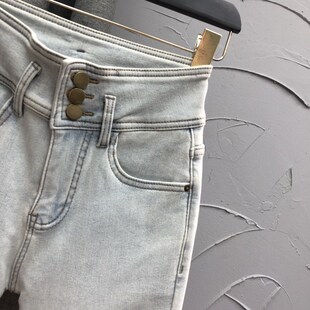 浅色高腰加绒小脚牛仔裤女2025春季时尚弹力修身显瘦九分铅笔裤子