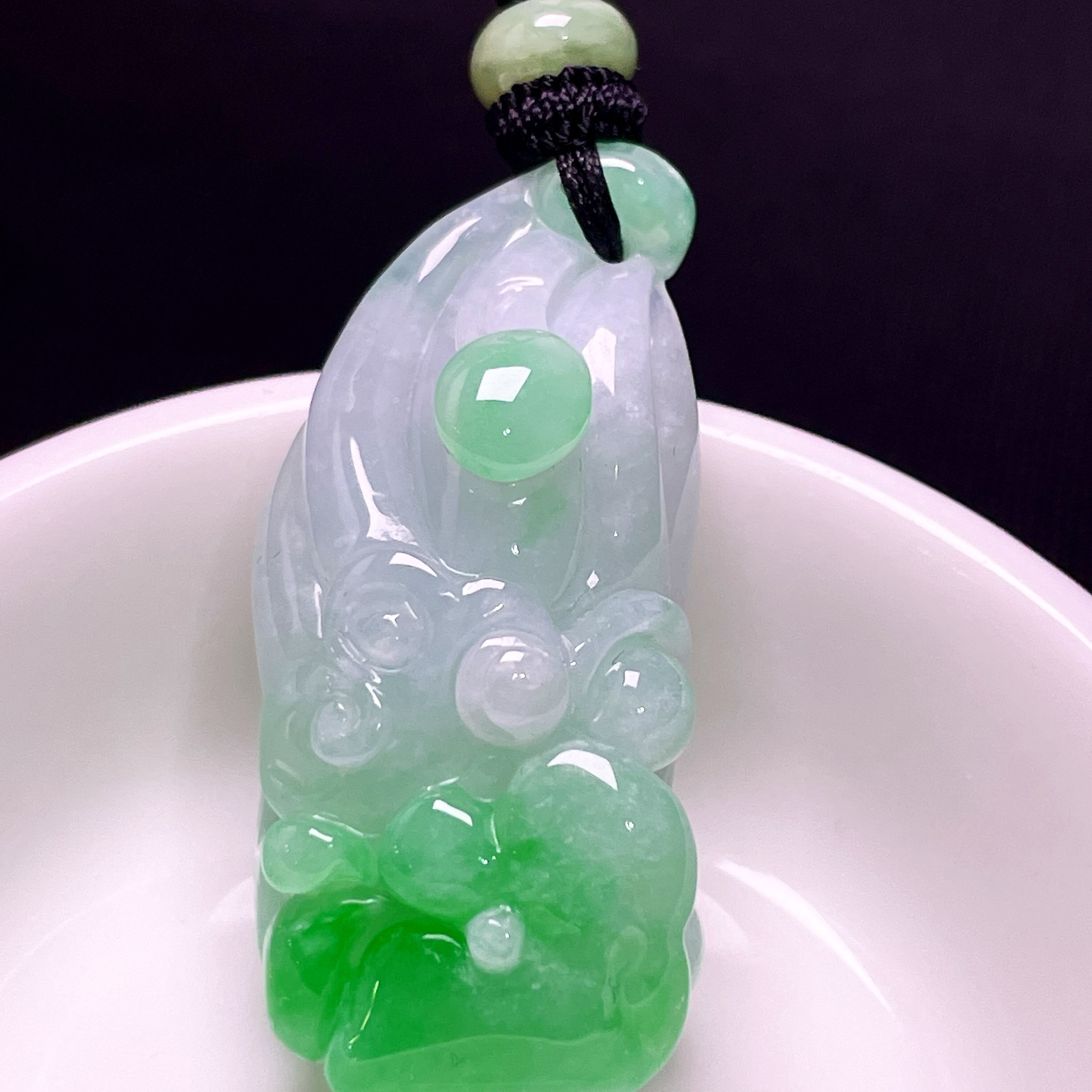 缅甸翡翠莲蓬玉吊坠天然玉石A货冰种辣绿证书正品老坑收藏0530
