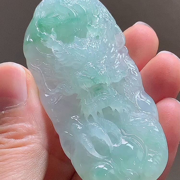 缅甸翡翠龙牌玉吊坠天然玉石A货冰种礼物收藏证书老坑新款0102