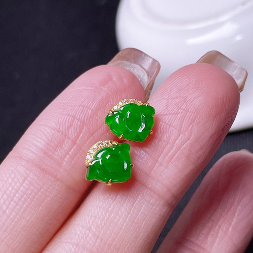 缅甸翡翠莲花镶金玉耳钉天然玉石