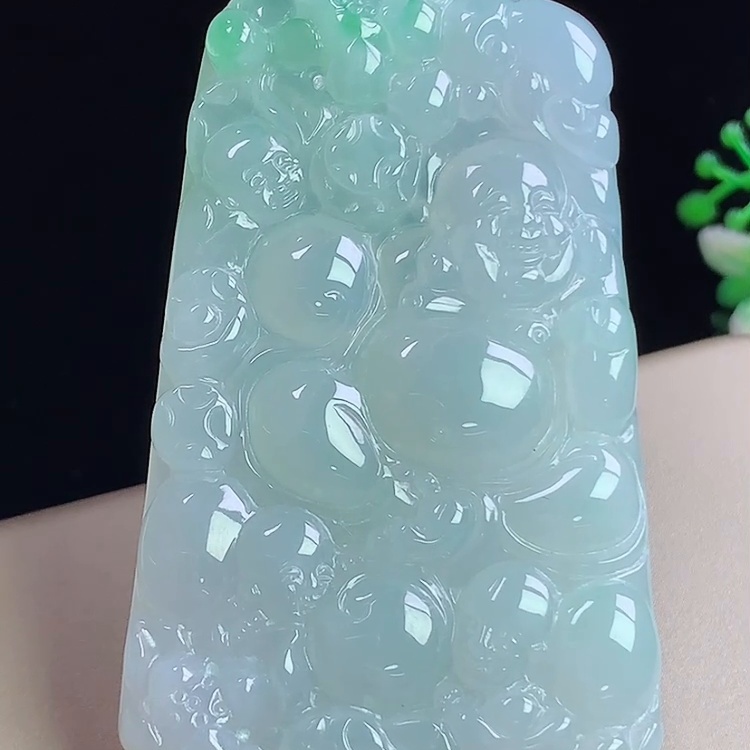 缅甸翡翠弥勒佛玉吊坠天然玉石A货冰种飘绿礼物新款高档证书1203